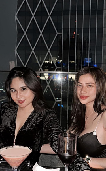 looking makes it uuhhooott_31