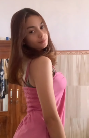 looking makes it uuhhooott_34