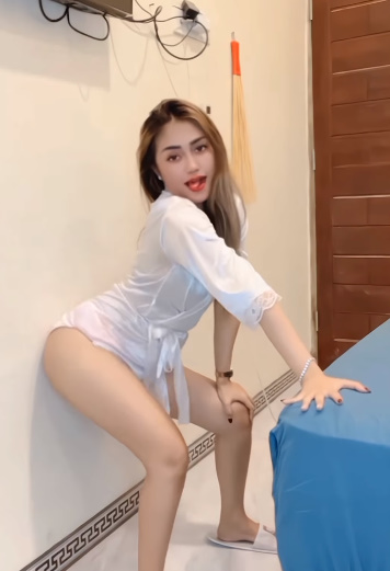 looking makes it uuhhooott_34