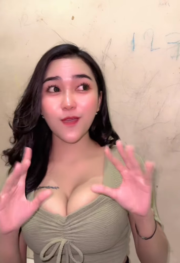 looking makes it uuhhooott_34