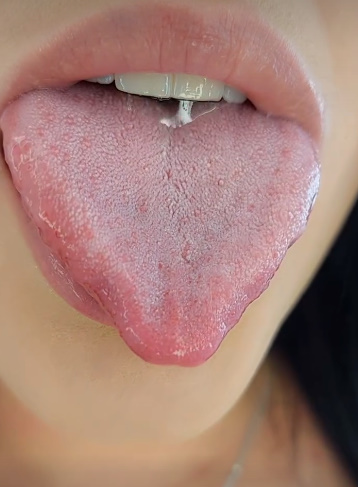 looking makes it uuhhooott_35