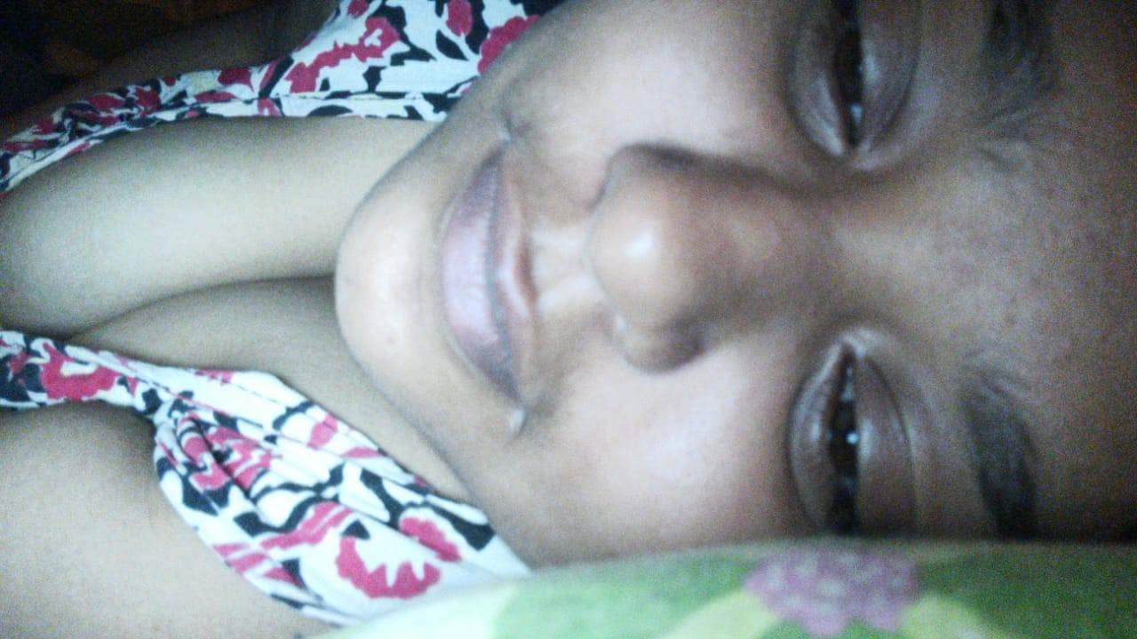 Indian Busty Chubby bebe pic