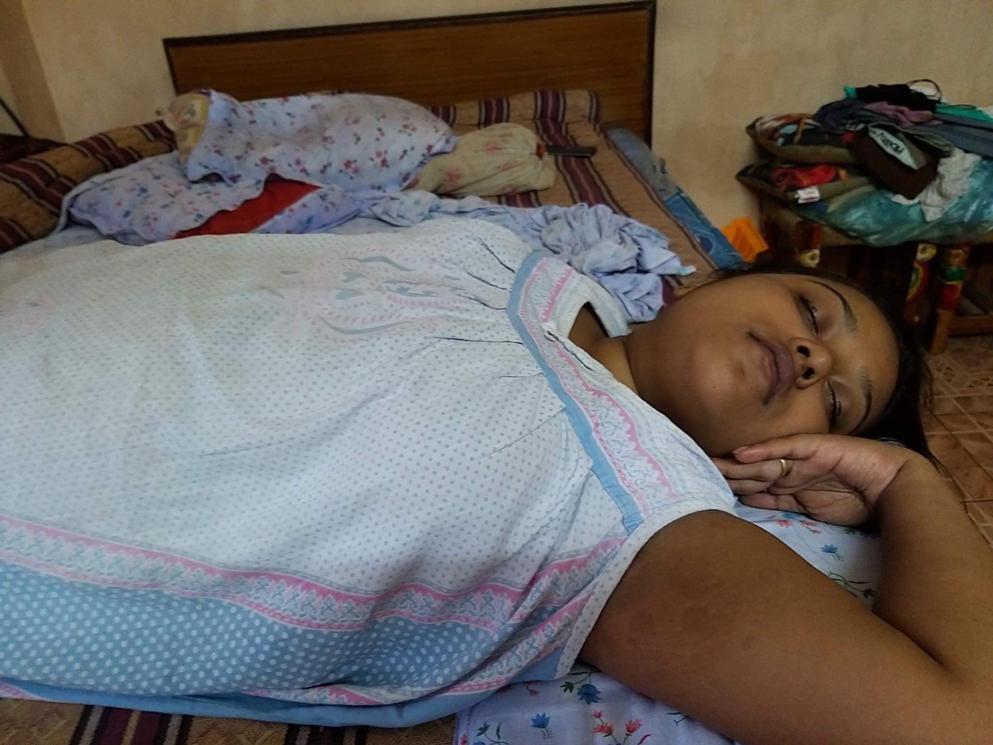 Indian Busty Chubby bebe pic