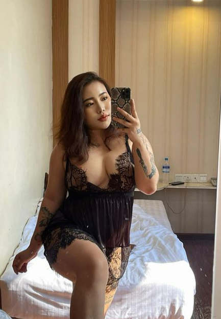 looking makes it uuhhooott_36