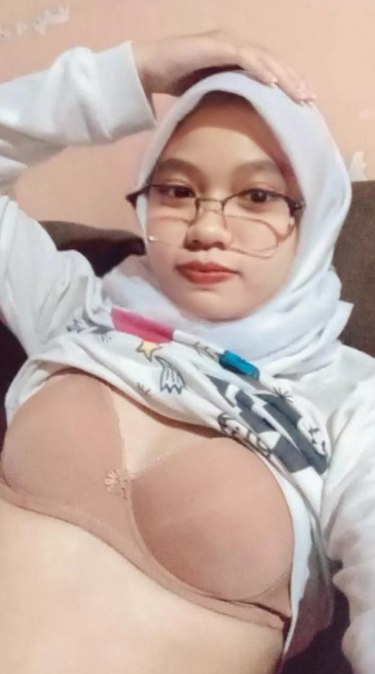 looking makes it uuhhooott_37