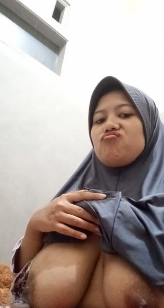 looking makes it uuhhooott_37