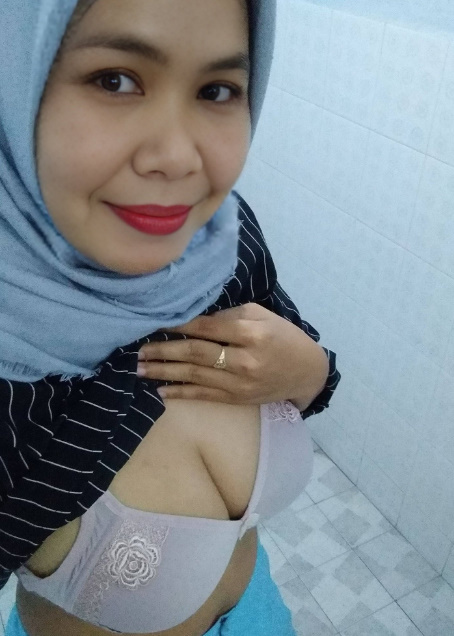 looking makes it uuhhooott_37