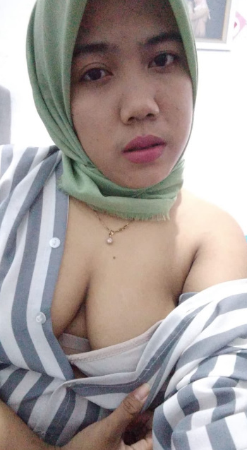 looking makes it uuhhooott_37