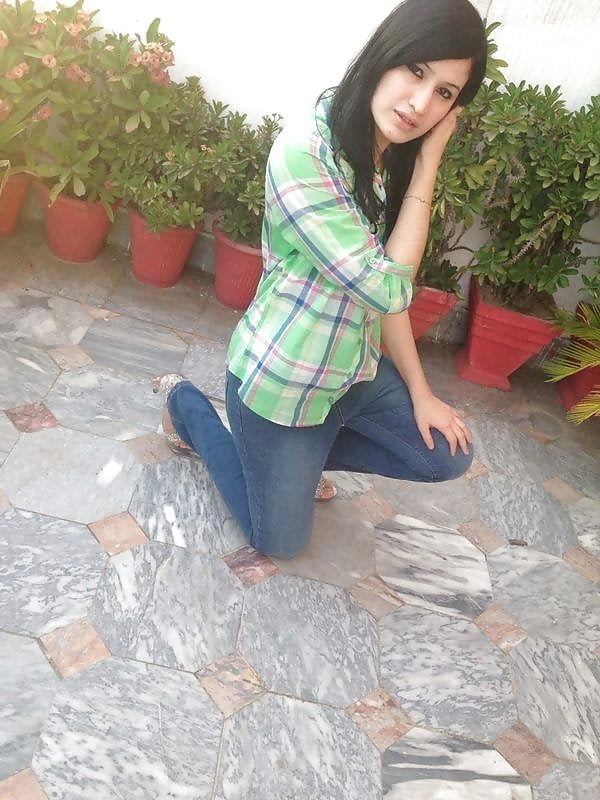 Pakistani girl part 4
