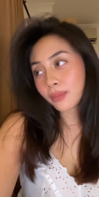 looking makes it uuhhooott_38