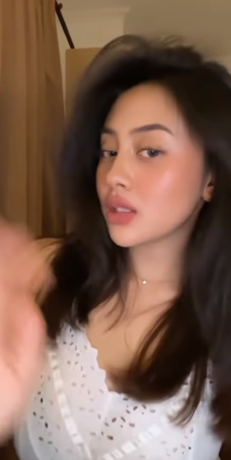 looking makes it uuhhooott_38