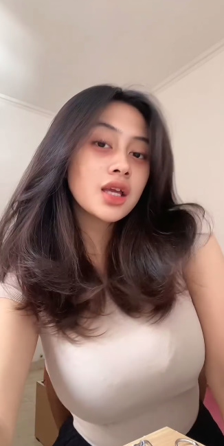 looking makes it uuhhooott_38