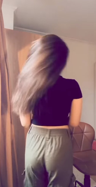 looking makes it uuhhooott_38