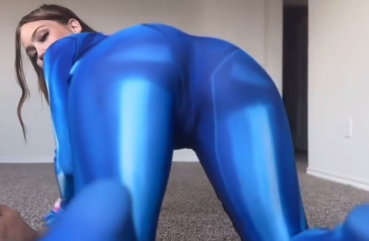 looking makes it uuhhooott_41