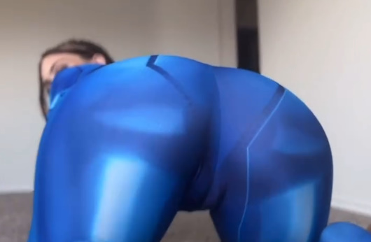 looking makes it uuhhooott_41