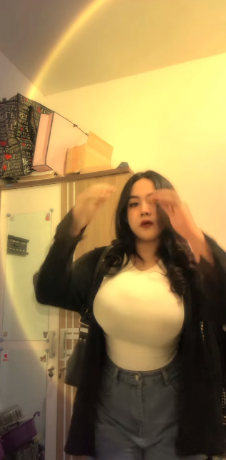 looking makes it uuhhooott_42