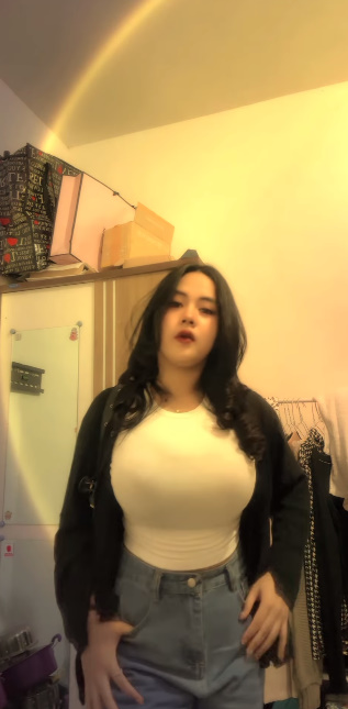 looking makes it uuhhooott_42