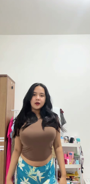 looking makes it uuhhooott_42