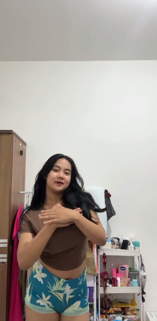 looking makes it uuhhooott_42