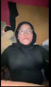 looking makes it uuhhooott_44