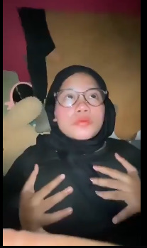 looking makes it uuhhooott_44