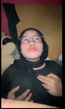 looking makes it uuhhooott_44