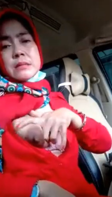 looking makes it uuhhooott_44