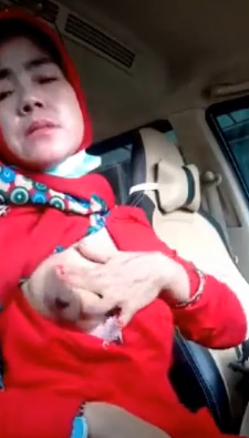 looking makes it uuhhooott_44