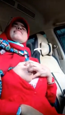 looking makes it uuhhooott_44