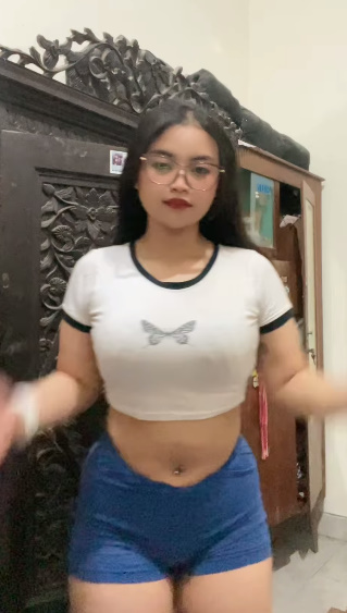 looking makes it uuhhooott_44