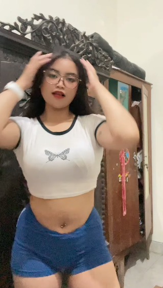 looking makes it uuhhooott_44