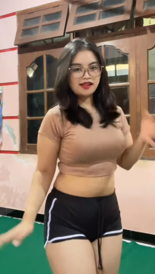 looking makes it uuhhooott_44