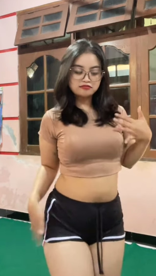 looking makes it uuhhooott_44