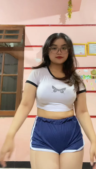 looking makes it uuhhooott_44