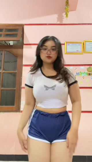 looking makes it uuhhooott_44