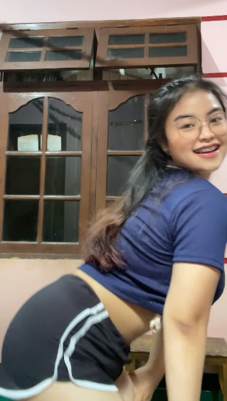 looking makes it uuhhooott_44