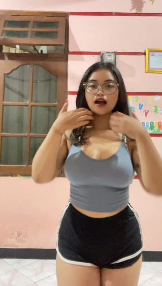 looking makes it uuhhooott_44