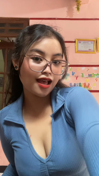 looking makes it uuhhooott_44