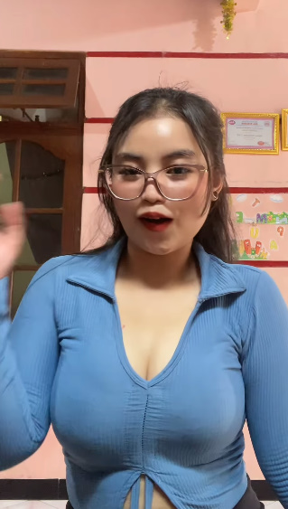 looking makes it uuhhooott_44