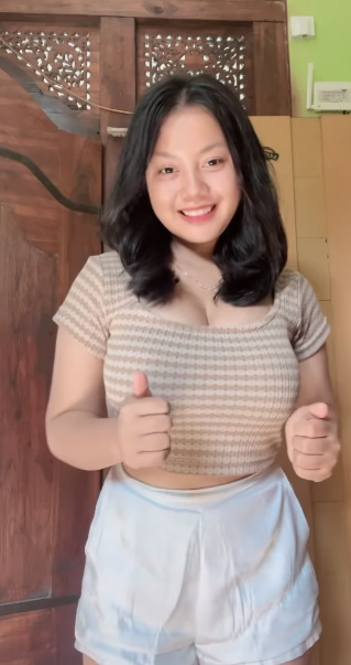 looking makes it uuhhooott_44