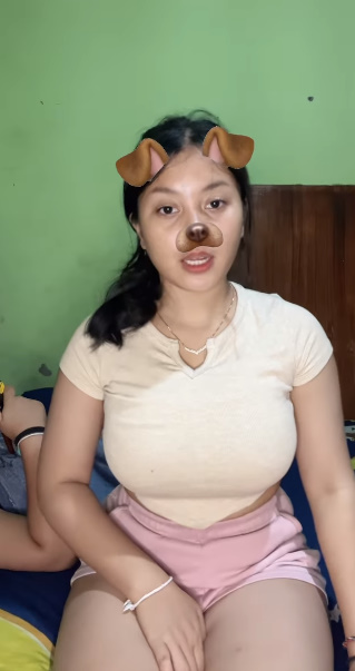 looking makes it uuhhooott_44