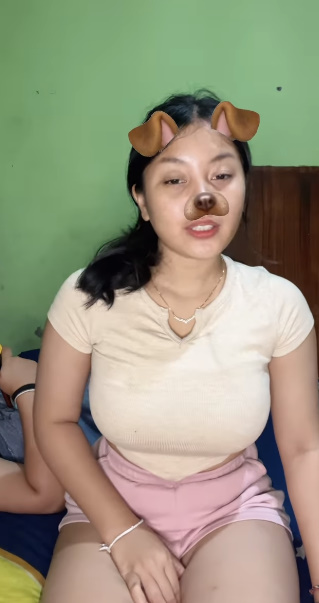 looking makes it uuhhooott_44