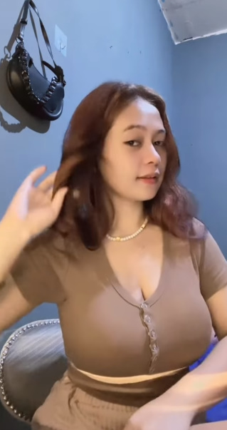 looking makes it uuhhooott_44