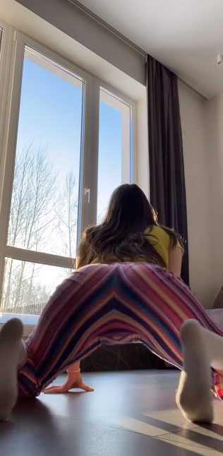 looking makes it uuhhooott_45