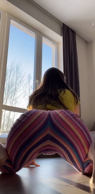 looking makes it uuhhooott_45