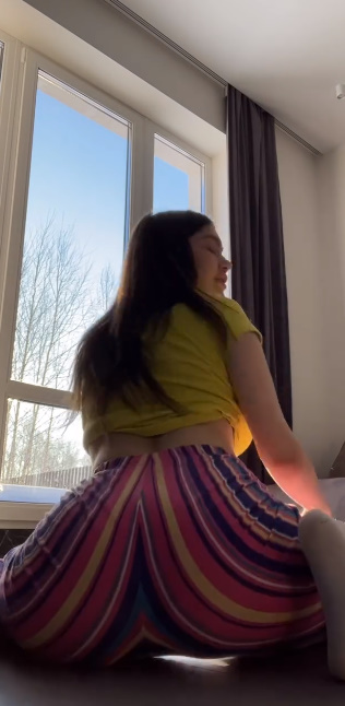 looking makes it uuhhooott_45