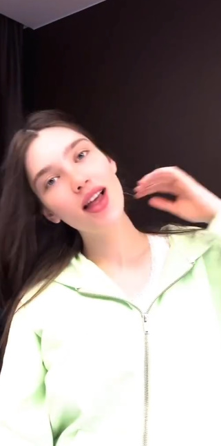 looking makes it uuhhooott_45