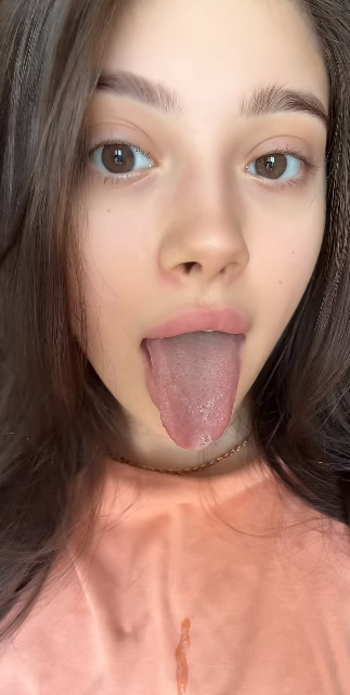 looking makes it uuhhooott_46