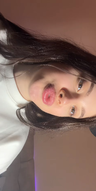 looking makes it uuhhooott_46