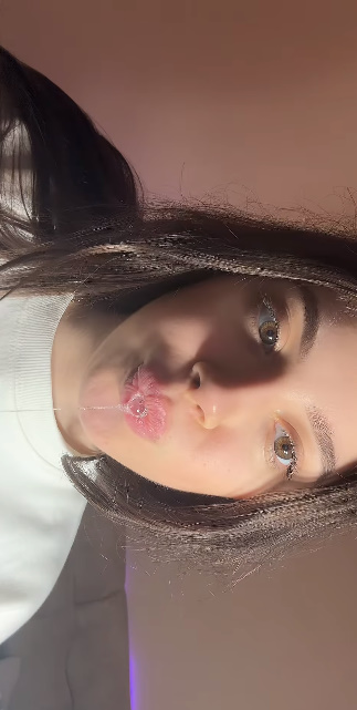 looking makes it uuhhooott_46